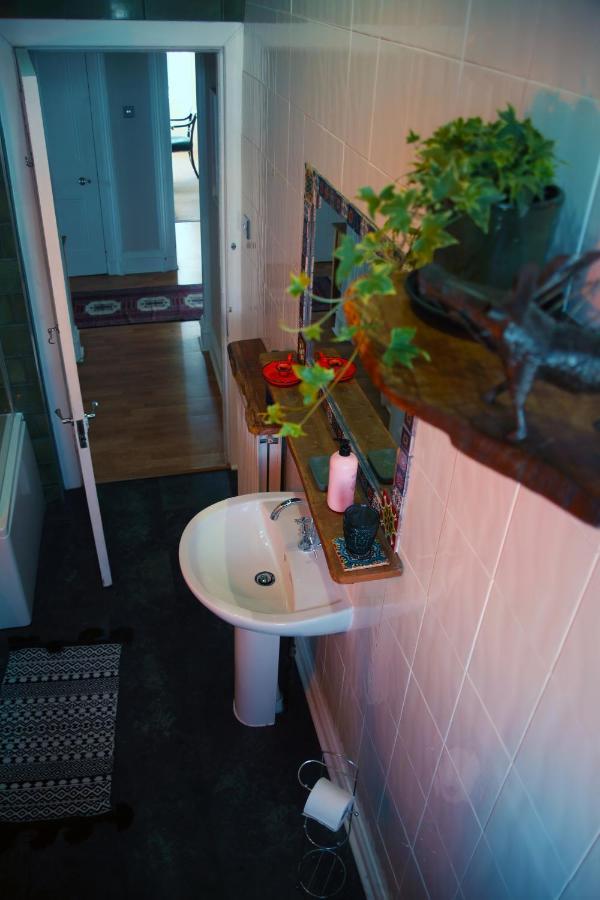 Grand Top Floor Apartment In The Royal Bank House Maybole Exterior foto